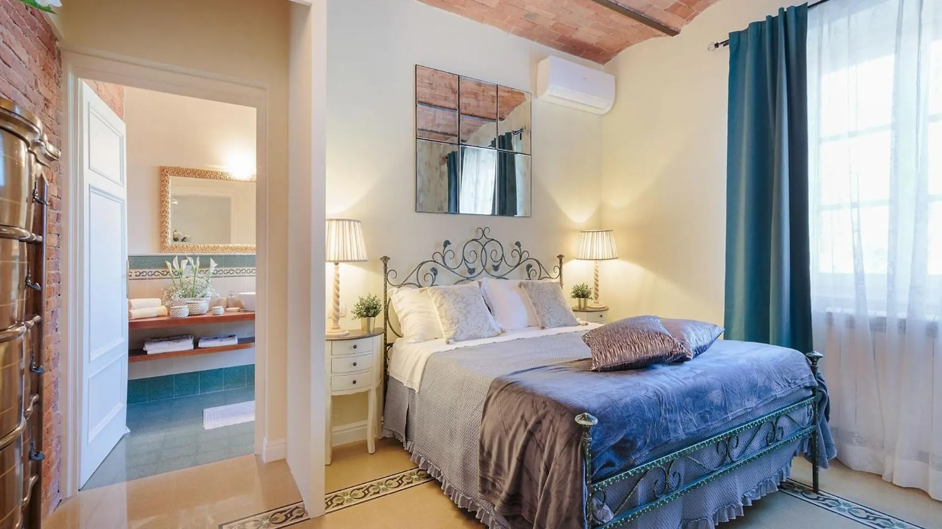 Tuscan Villa Near Lucca With Pool Marlia Italien